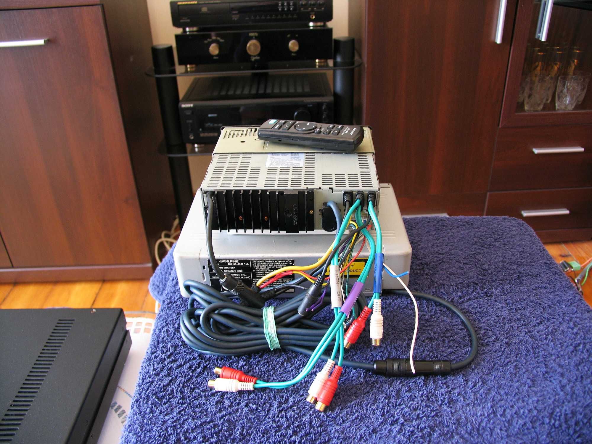 Alpine CTA-1505R + CHA-S614 Ai-NET + Pilot / Zestaw '' Old School ''