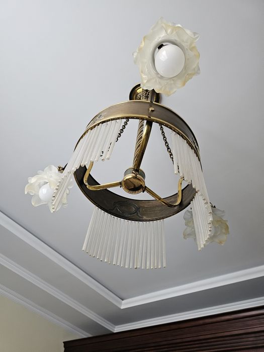 Люстра старовинна