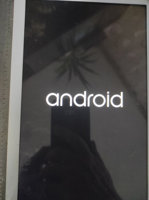 Планшет самсунг в хорошем состоянии