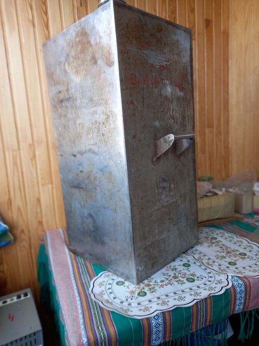 Бак з нержавійки