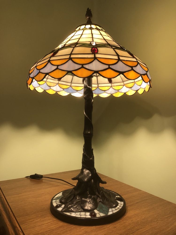 Lampa witrażowa Tiffany