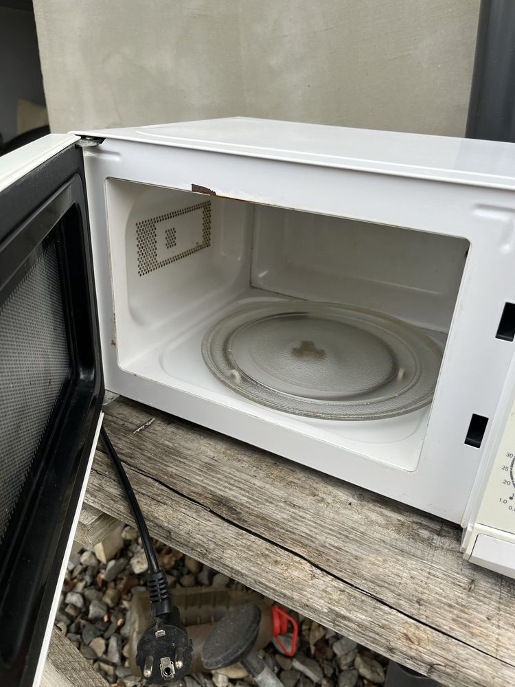 Мікрохвильова піч Gorenje MMO-20MW