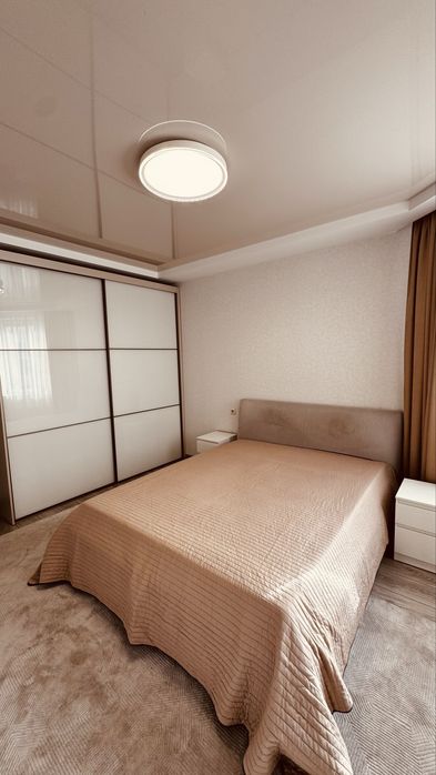 Сдам кухня-студия и 3 спальни Маршал Сити