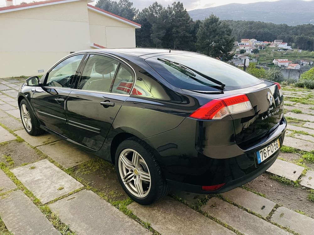 Renault Laguna III 2.0 DCI Garage Bricolage