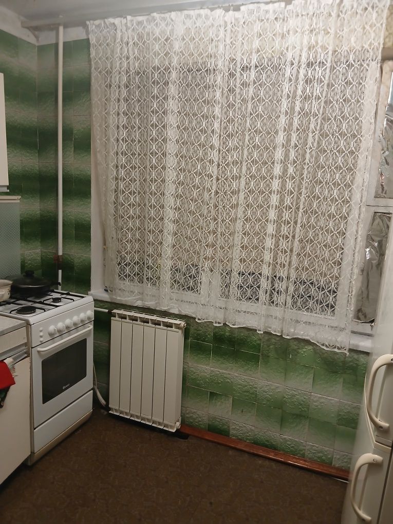 Сдам комнату в з-х комнатной квартире