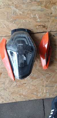 Lampa przednia do KTM 1290 SUPER DUKE  2014rok uszkodzona