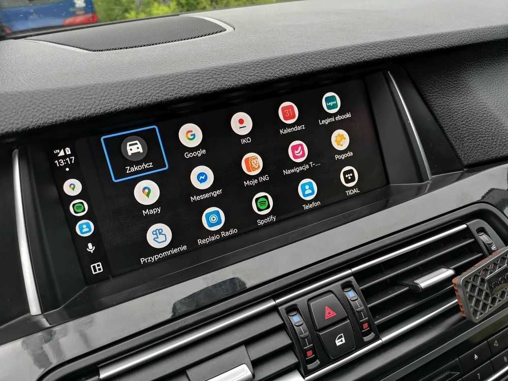 Moduł Android Auto Carplay bmw F10 NBT kamera cofania na fabr. ekranie