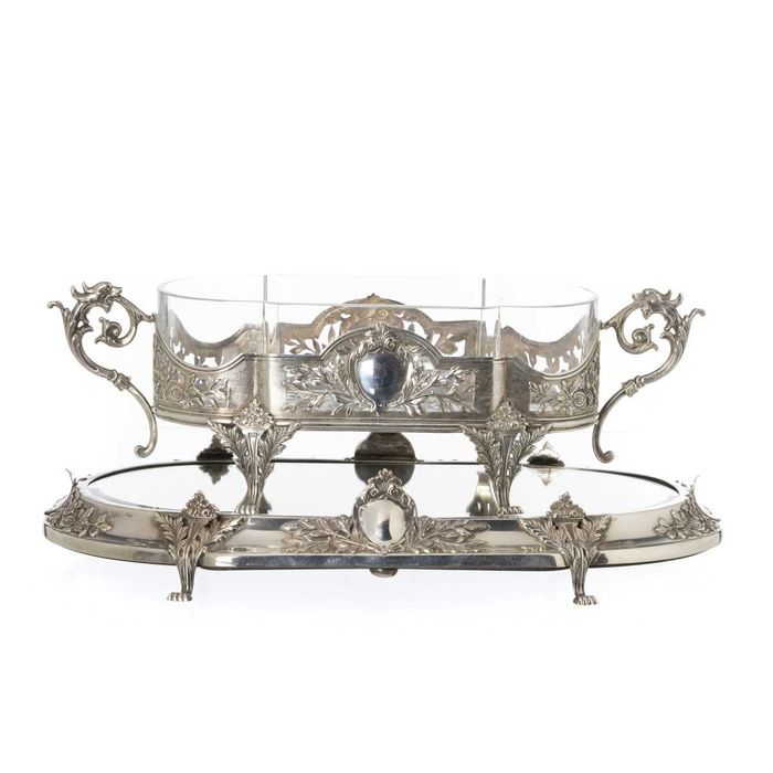 Centro de mesa/ floreira em prata antiga