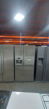 Холодильник Side by side Siemens