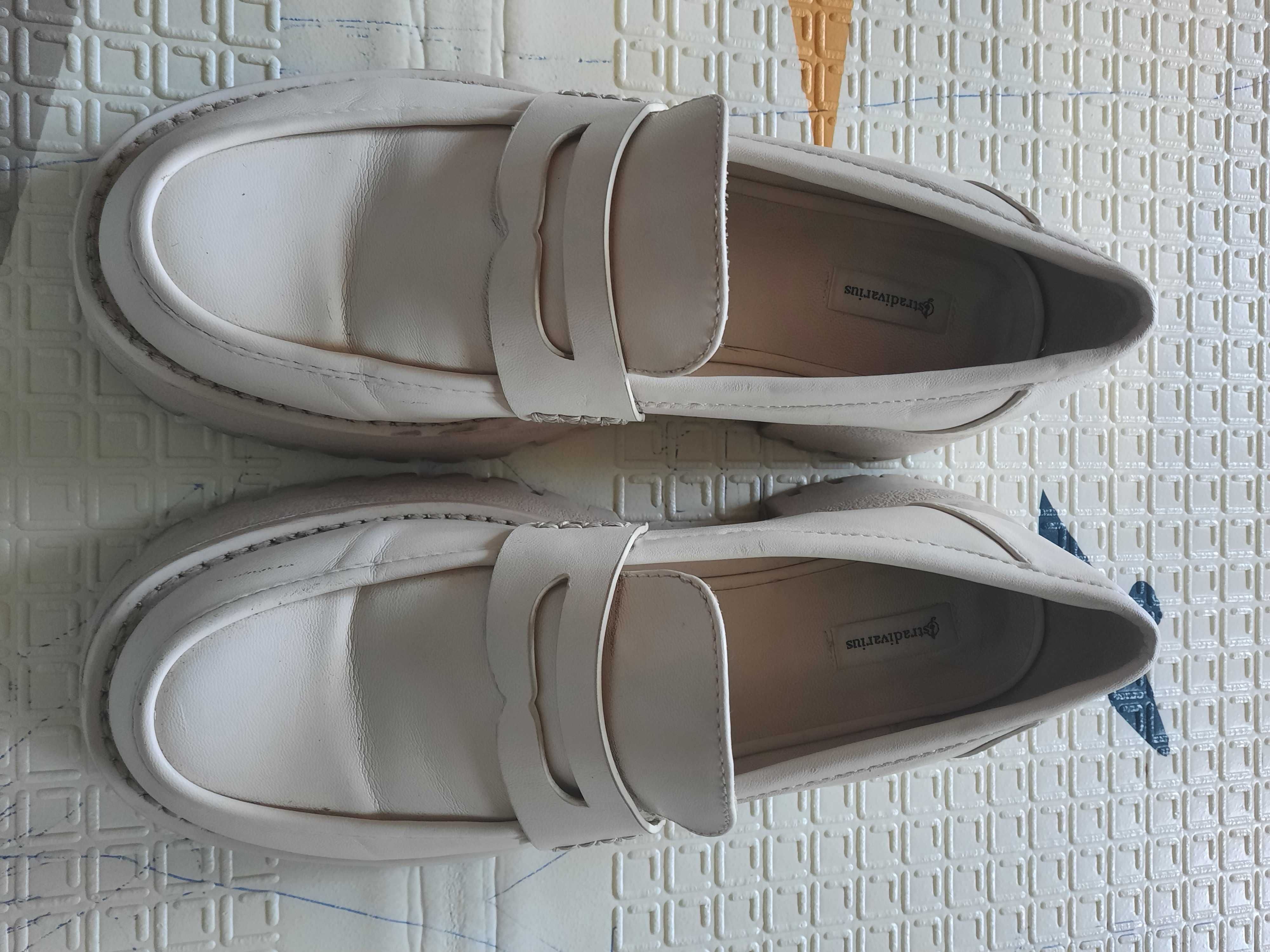Buty mokasyny Stradivarius rozmiar 38