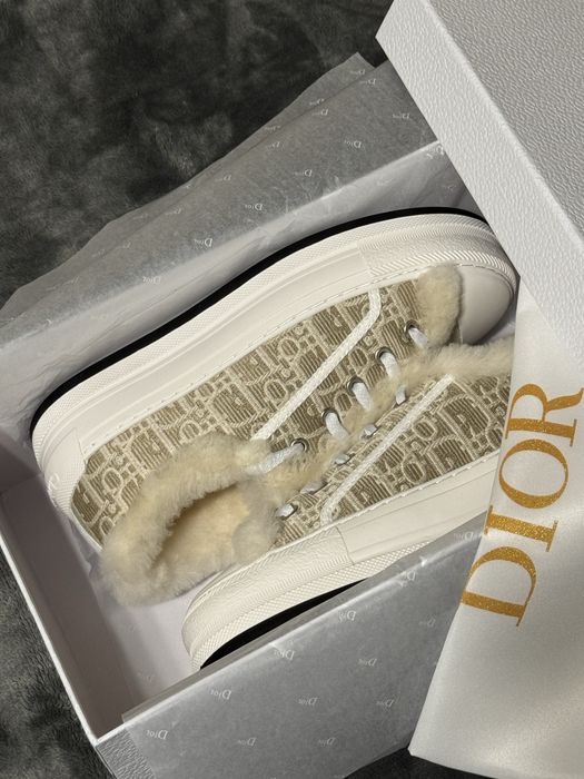 Карамельні Dior кеди зимові