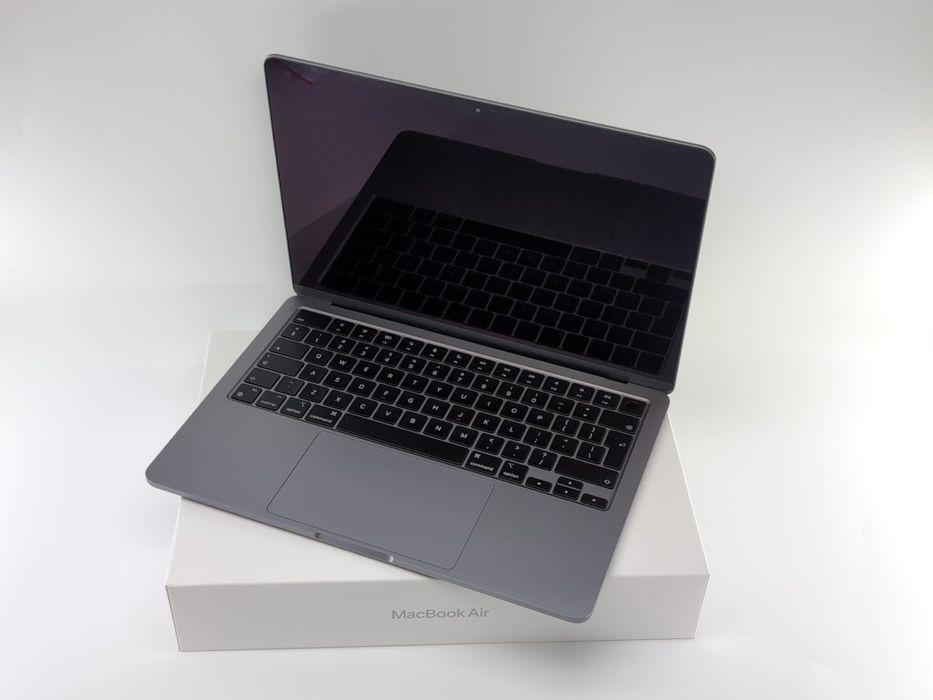 Apple MacBook Air 2022 | A2681  | 8/256SSD | j.NOWY