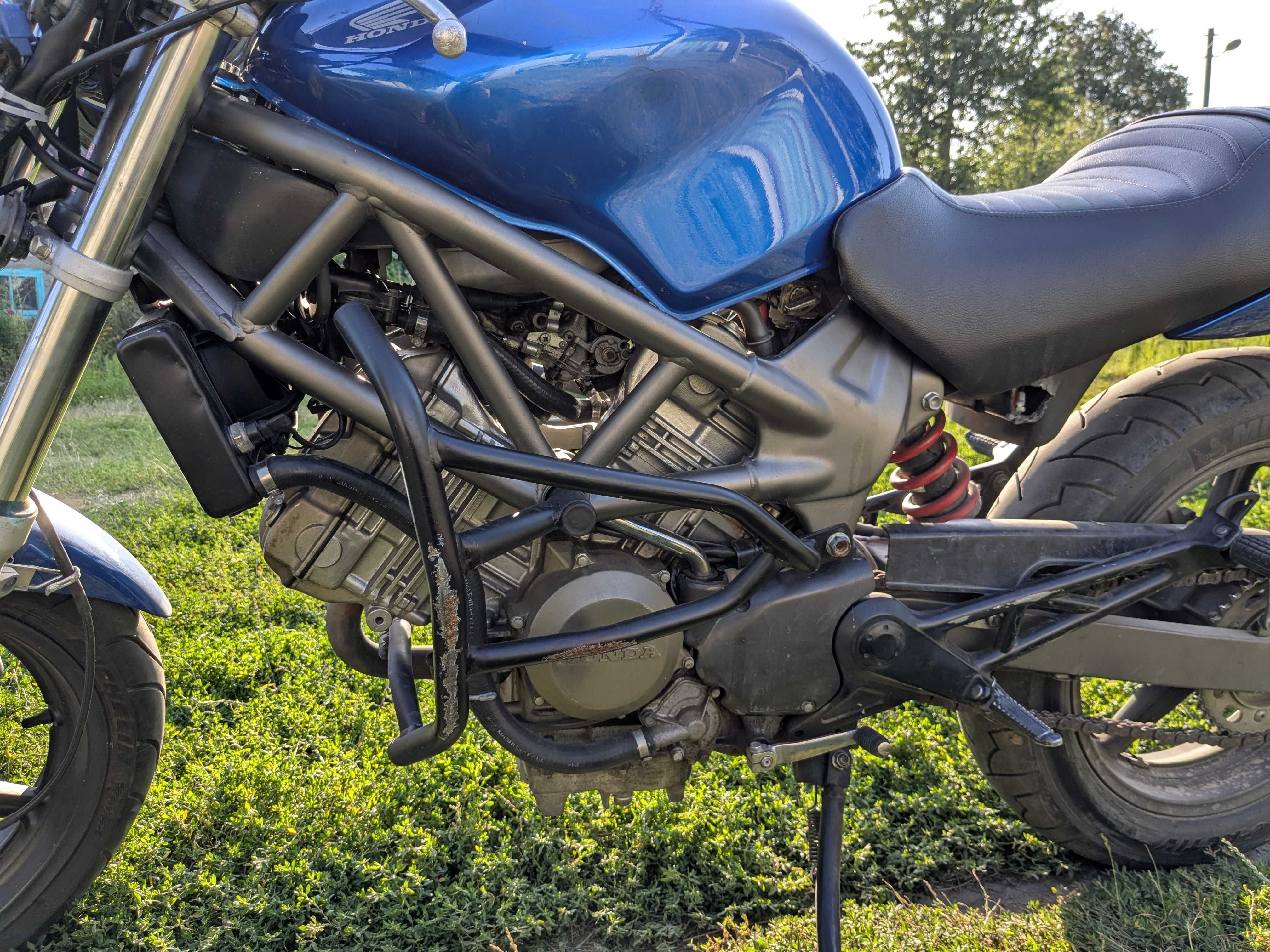 Honda VTR 250.cc