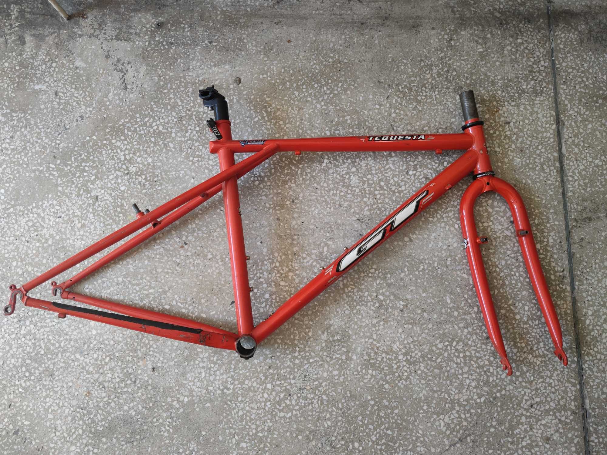 Stalowy frameset 18" GT Tequesta 26" CrMo Reynolds 525 retro MTB