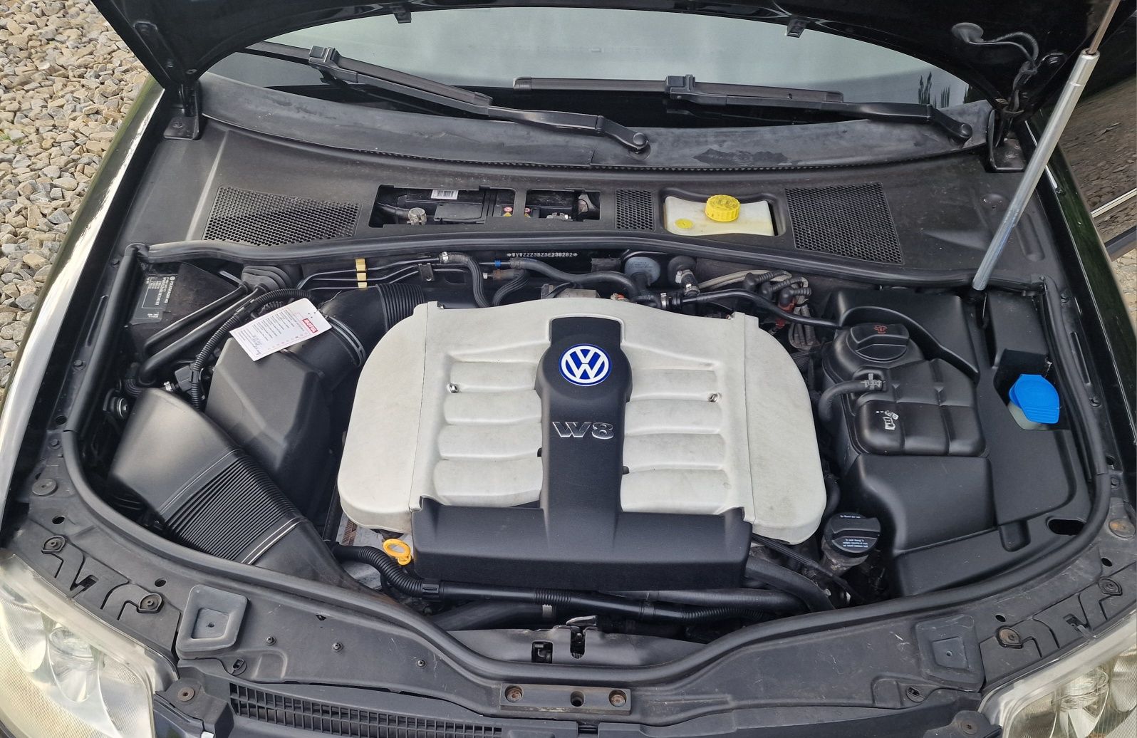 Vw Volkswagen Passat b5 fl 4.0 W8 4motion 4x4. Murowany klasyk!