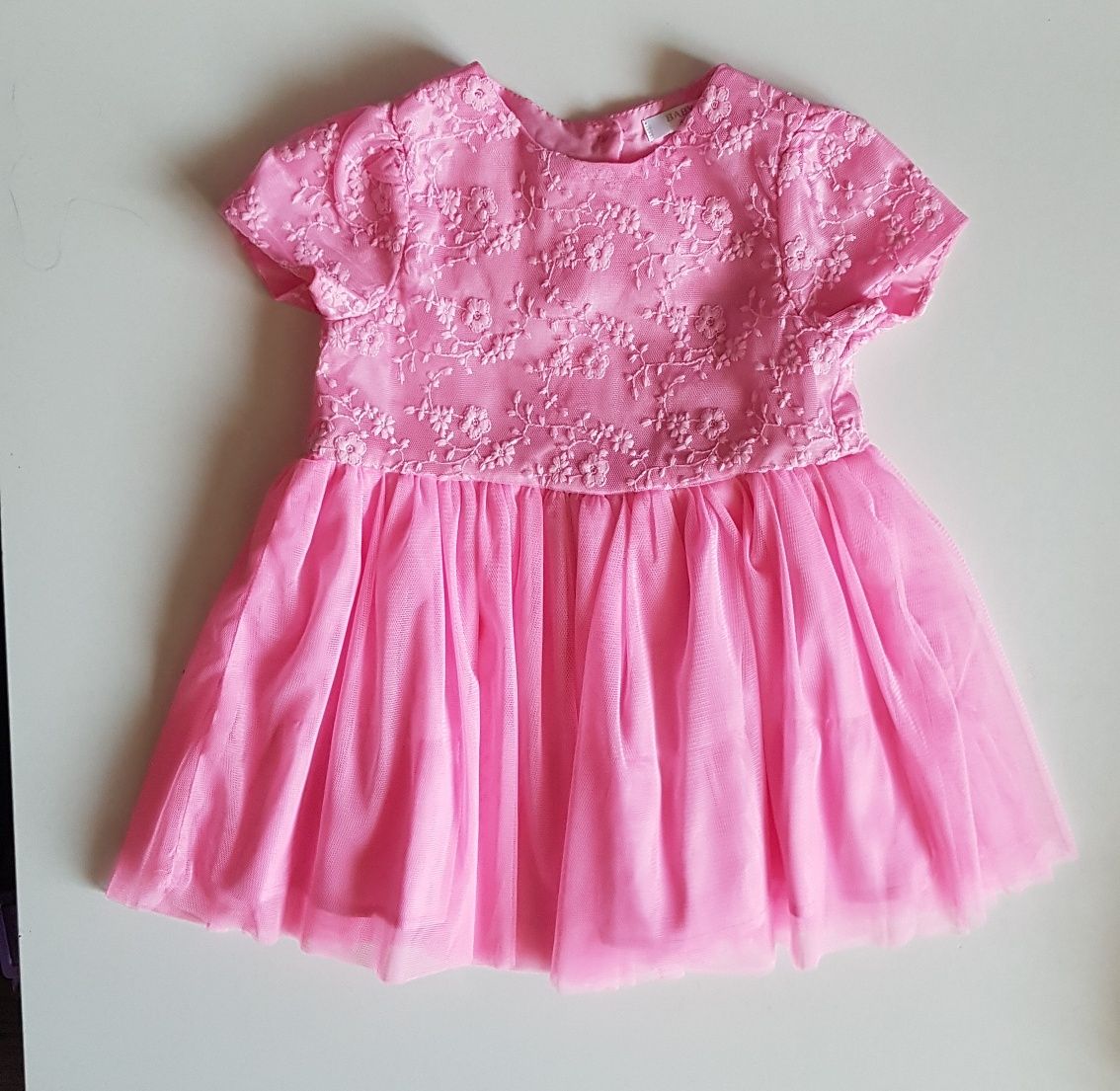 Różowa sukienka dla małej księżniczki 80 neon