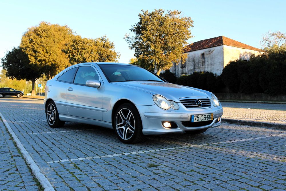 Mercedes-Benz C220 Cdi Sport Coupé 150cv