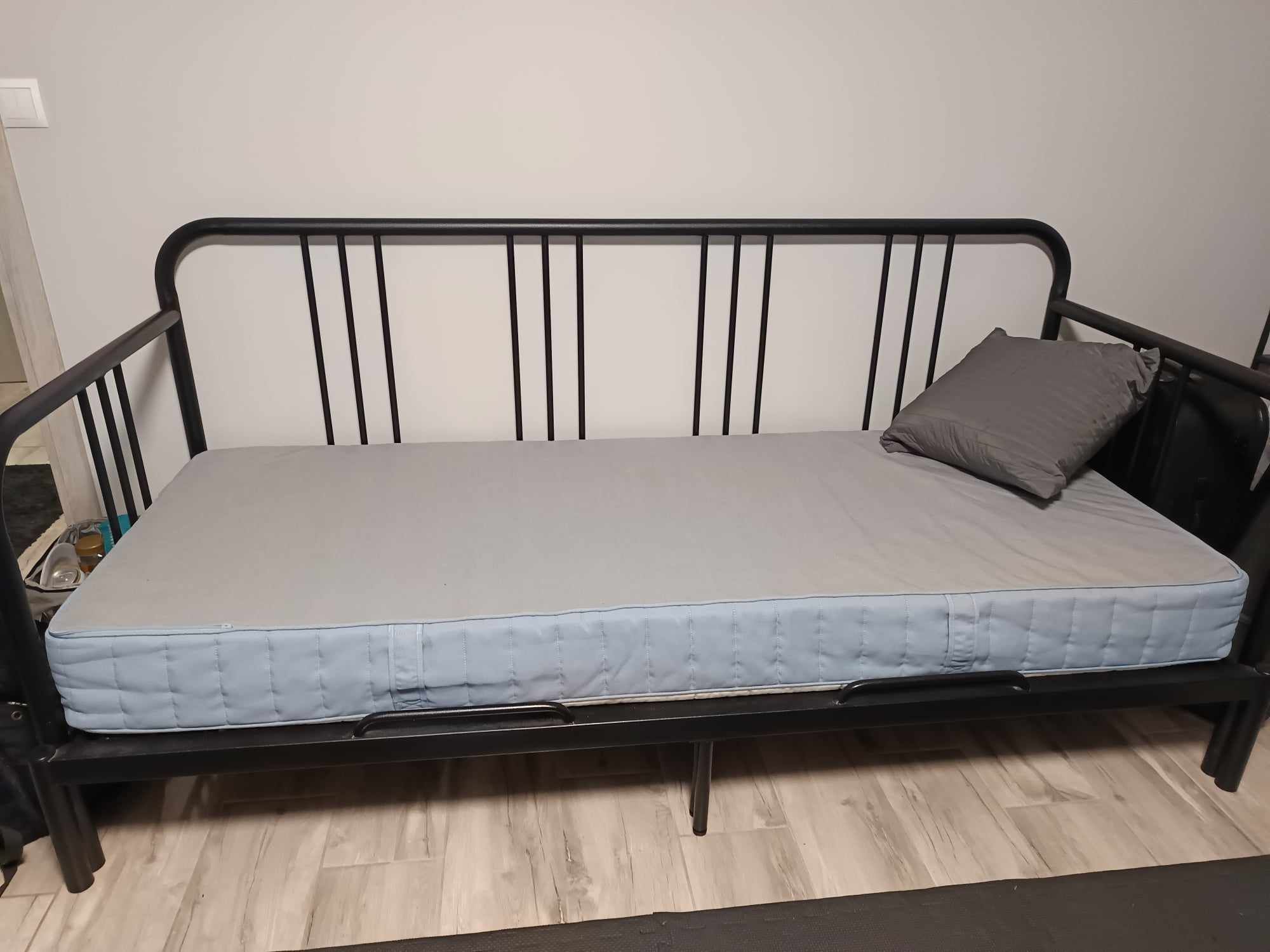 Rama łóżka Firesdal IKEA