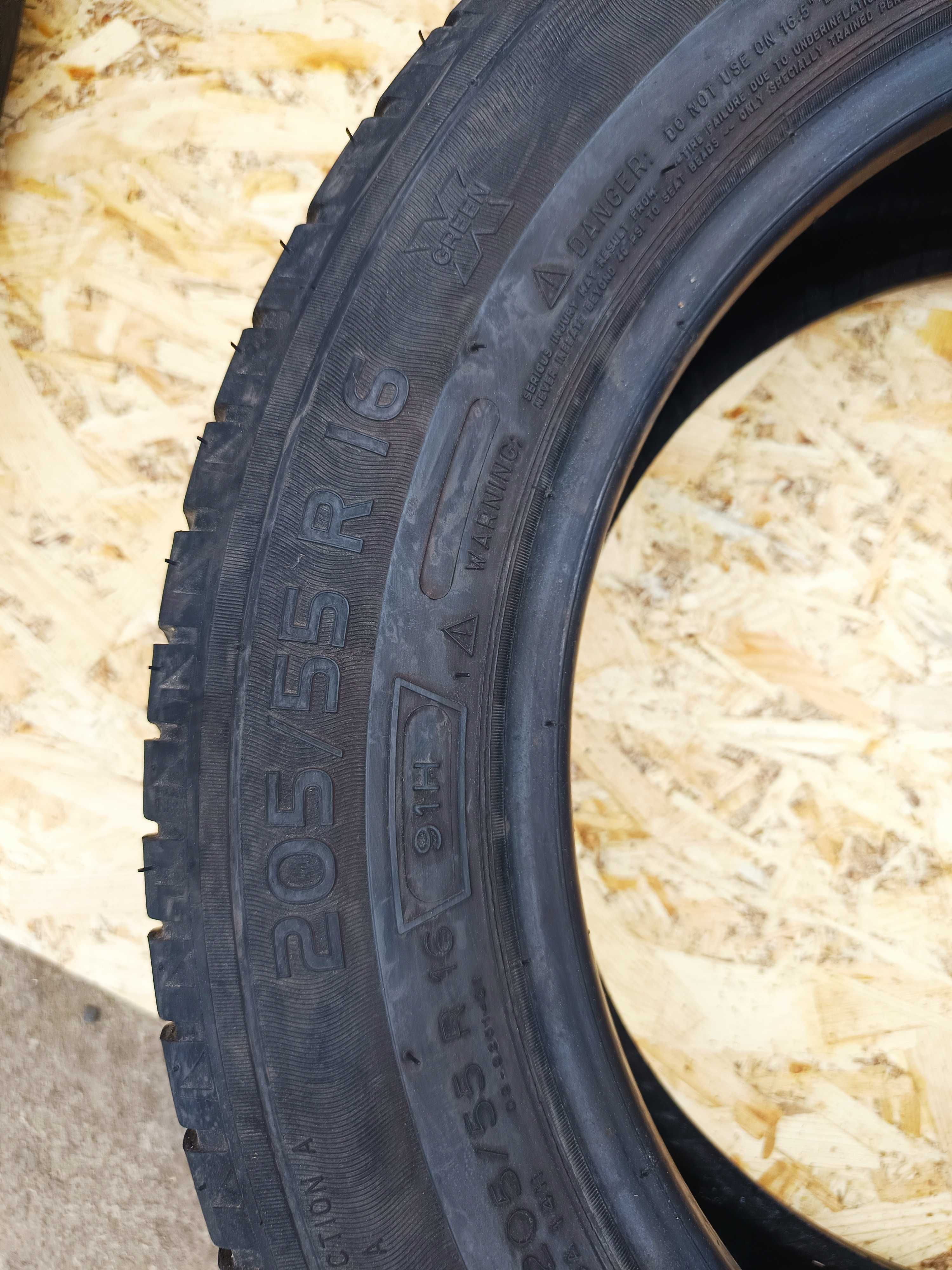 шини 205/55R16 Michelin 2шт літо