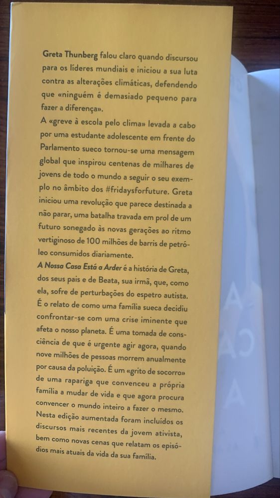 Livro A nossa casa está a arder - Greta Thunberg