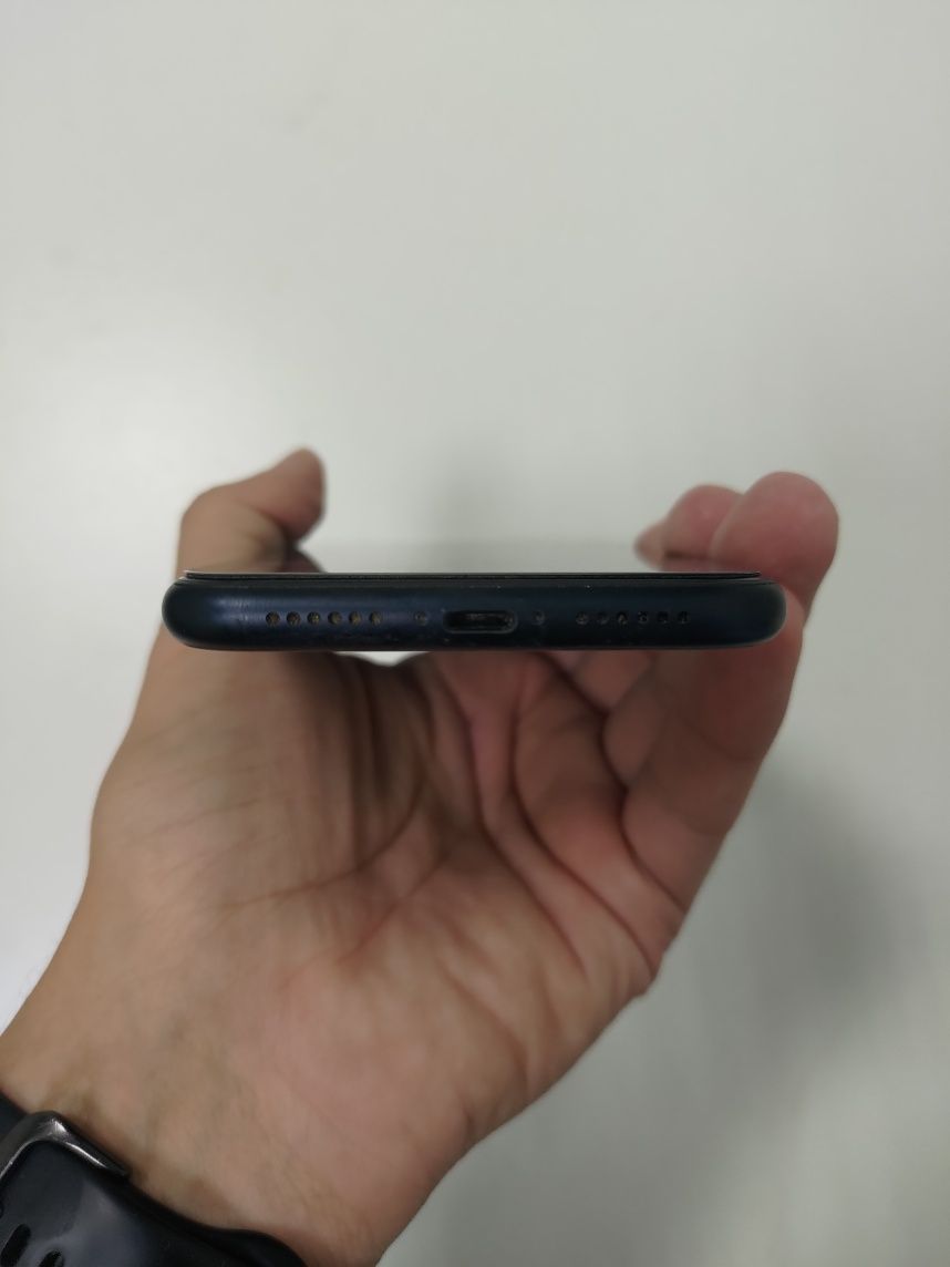iPhone XR Smartphone