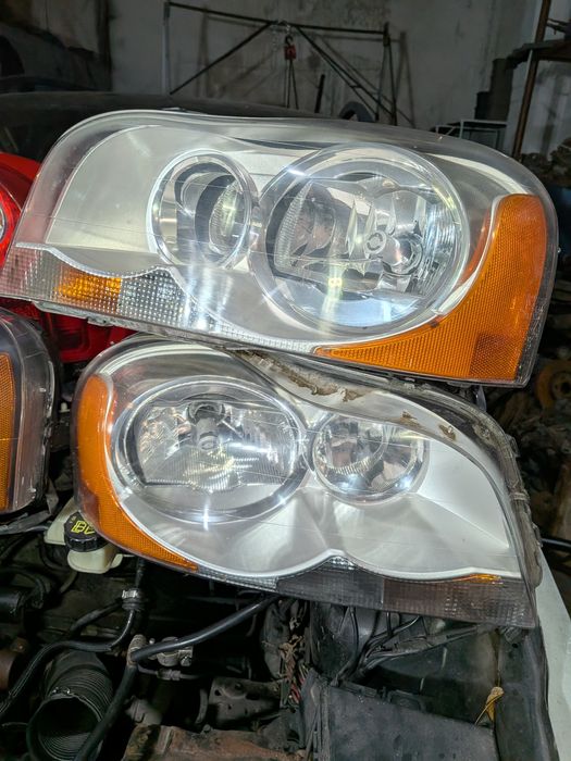 Фари передні ксенон галогени Volvo XC90 Вольво XC90