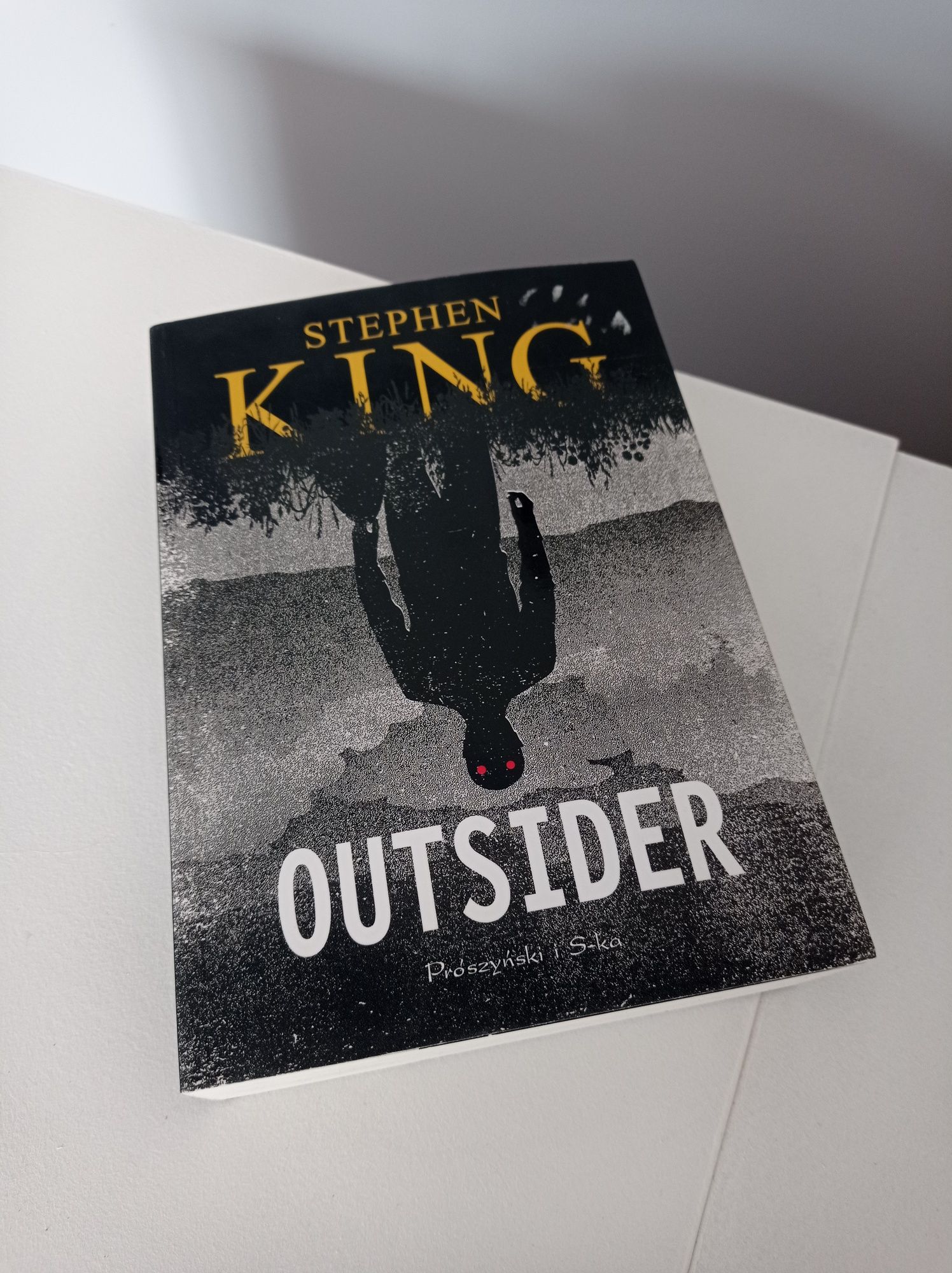 Książka Stephen King OUTSIDER