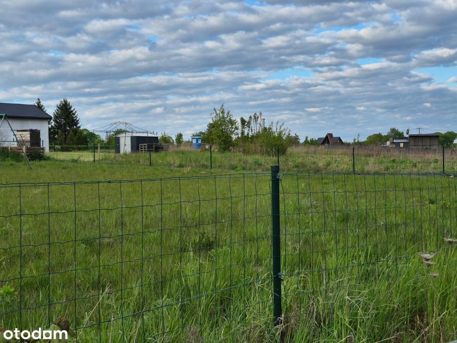 Sprzedam działkę ROD. Łobżenica.