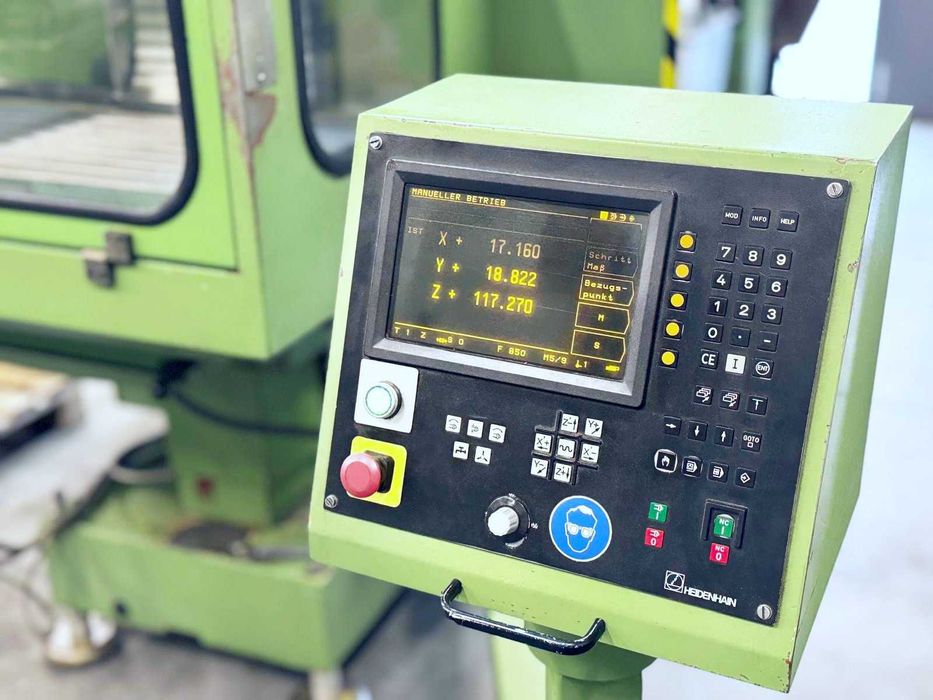 Frezarka uniwersalna AVIA FNF 40C |stan oryginalny | zobacz FILM