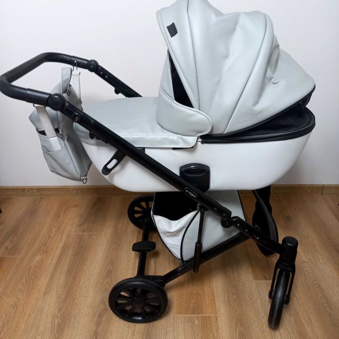 Дитяча коляска anex e/type, в гарному стані.