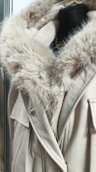 Kurtka  zimowa damska skóra beżowa nowa z metką futerko kieszenie  xl