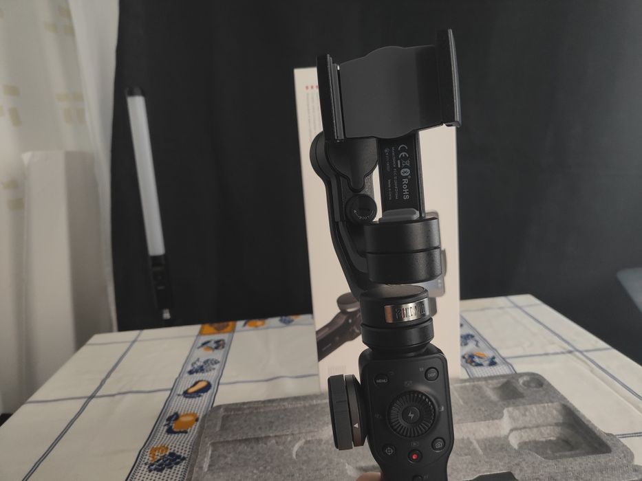 Estabilizador zhiyun smooth 4
