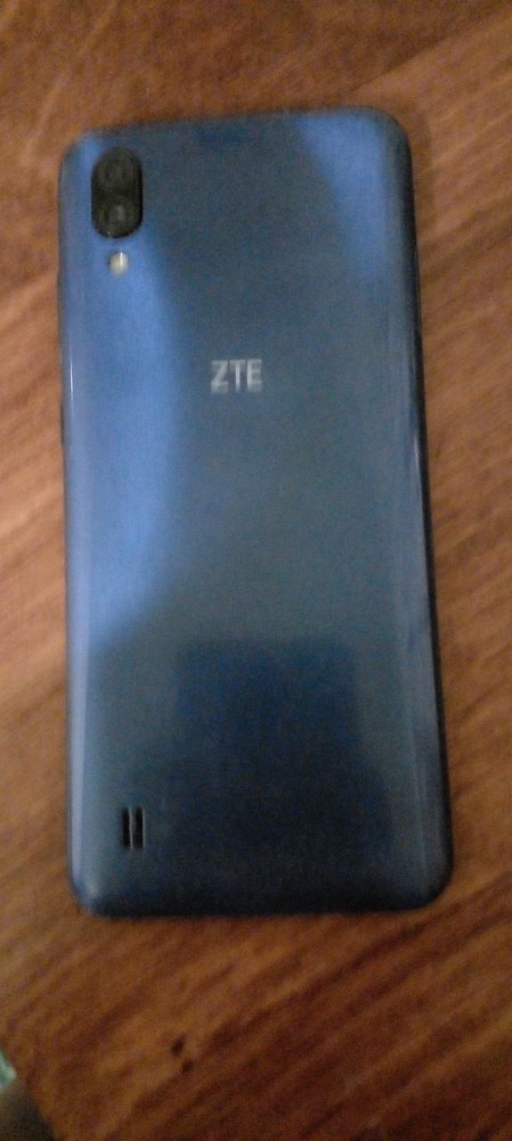 ZTE blade A5 с чехлом