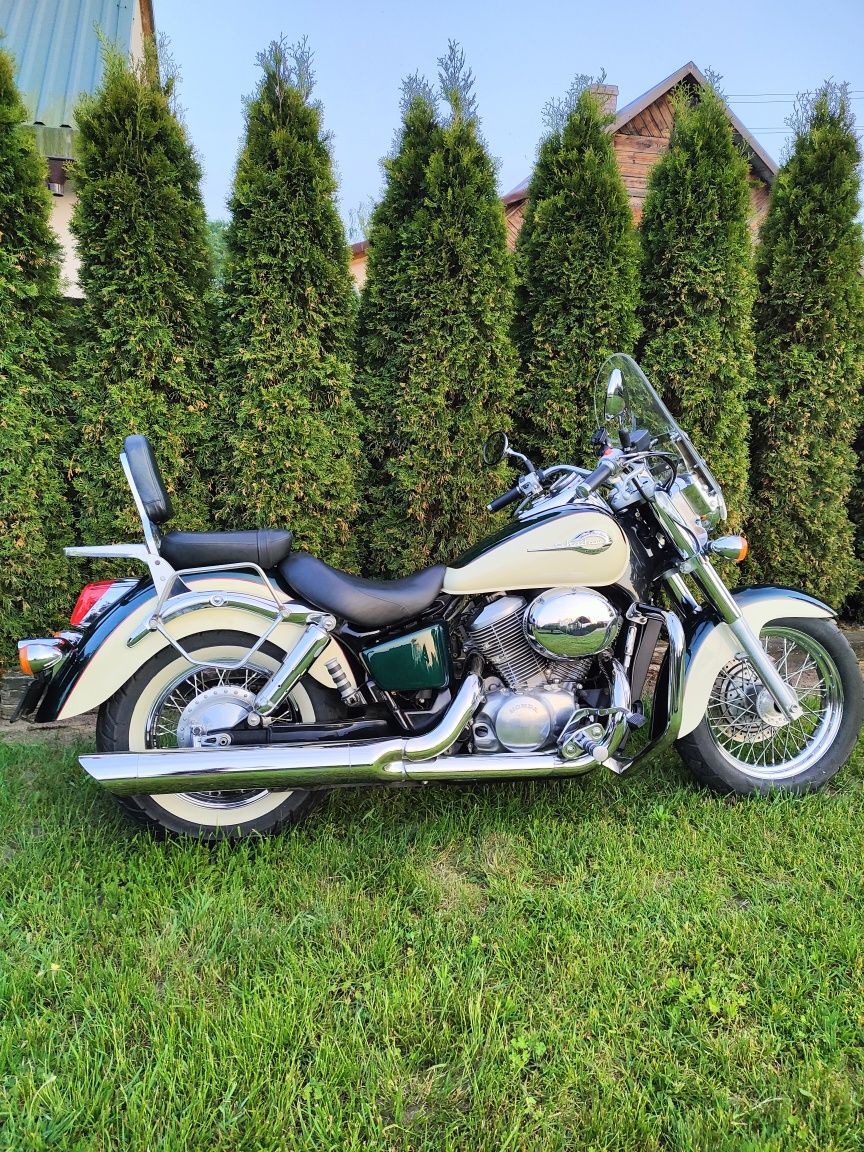 Honda shadow 750