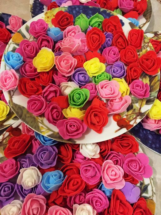 Продаю искусственные цветы 100шт лот- для свадьбы и других праздников