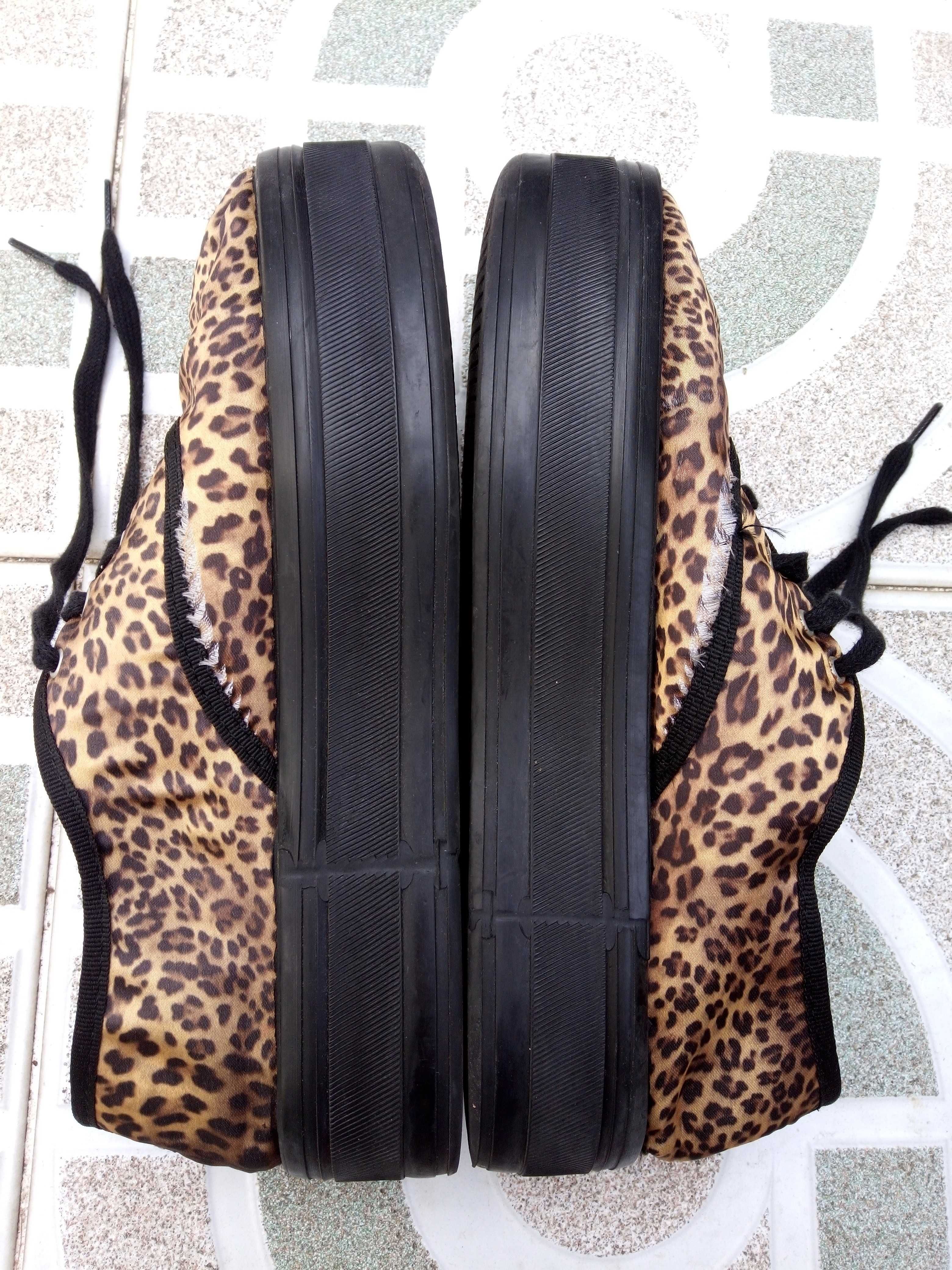 Sapatilhas Zara plataforma pretas tigresa