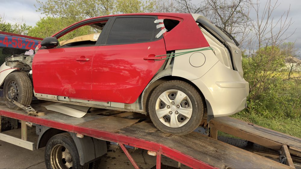 Продам HYUNDAI I30