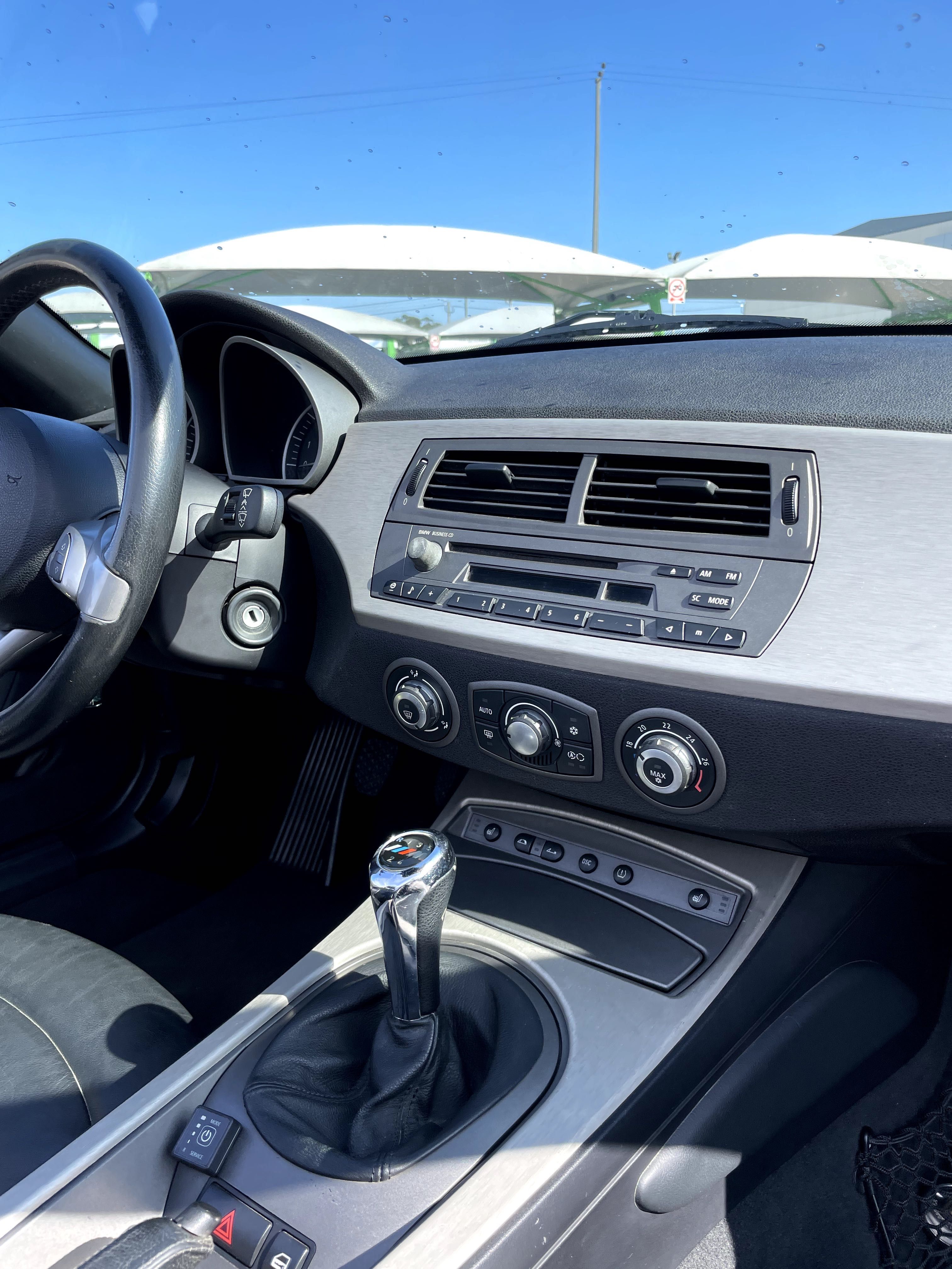 BMW Z4 2.2i - Full Extras