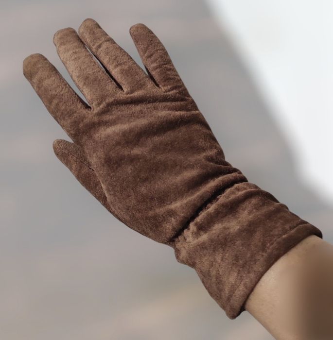 Перчатки из натуральной замши (кожа)