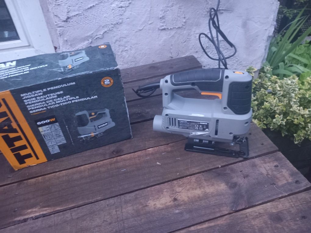 Wyrzynarka Titan  600W