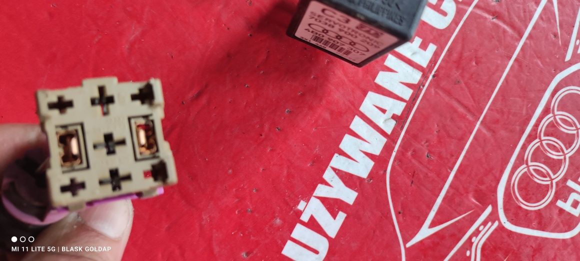 Servotronic Wiązka Elektryczna z Przekaźnikiem 392 Audi A6 S6 4.2 Q 99