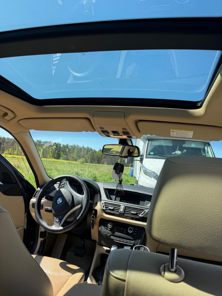 Bmw x1 2.5i automat,skora,panirama,stan bdb