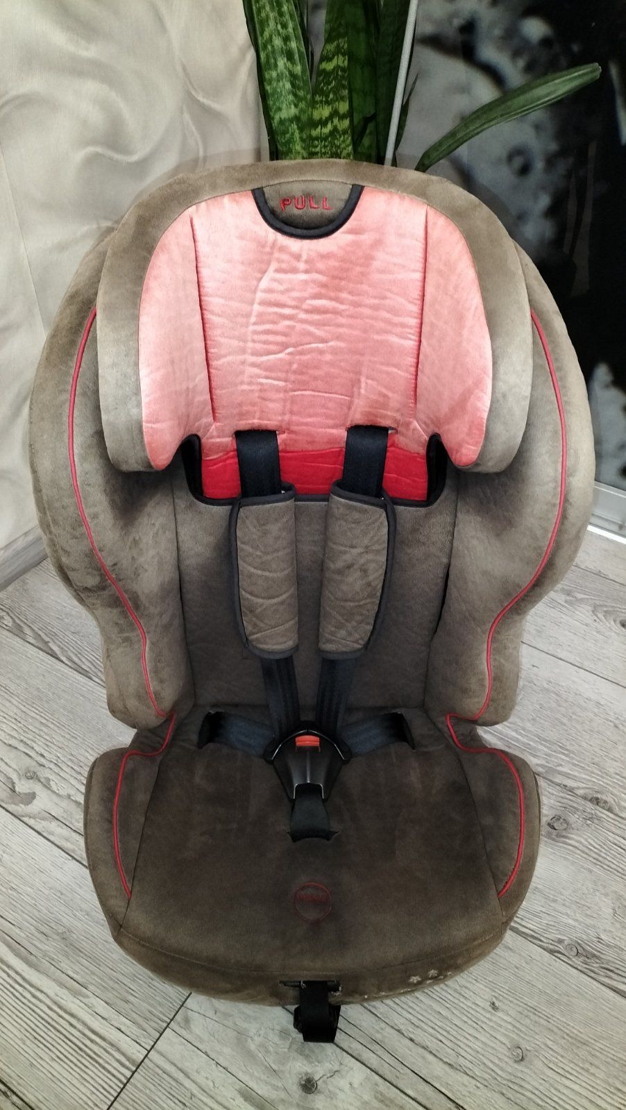 Дитяче автокрісло. Автокресло детское от 9-36кг Isofix