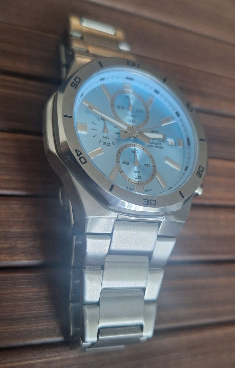 Casio edifice  EFV-640D-2BVUEF