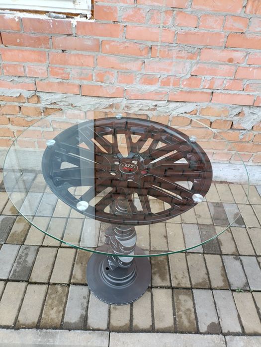 Продам журнальний столик з колінвала і диска автомобільного