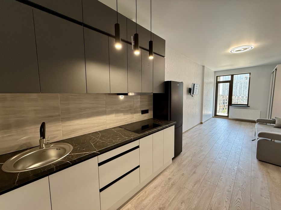 1- комнатная в Аркадии Генуезская Ремонт мебель техника Море Одесса