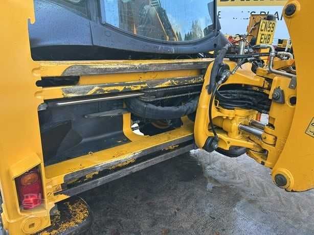 екскаватор навантажувач JCB 3 CX