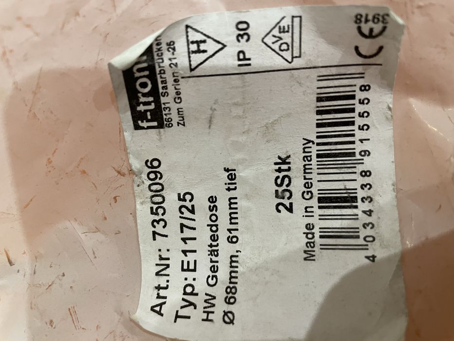 Puszka elektryczna instalacyjna regips