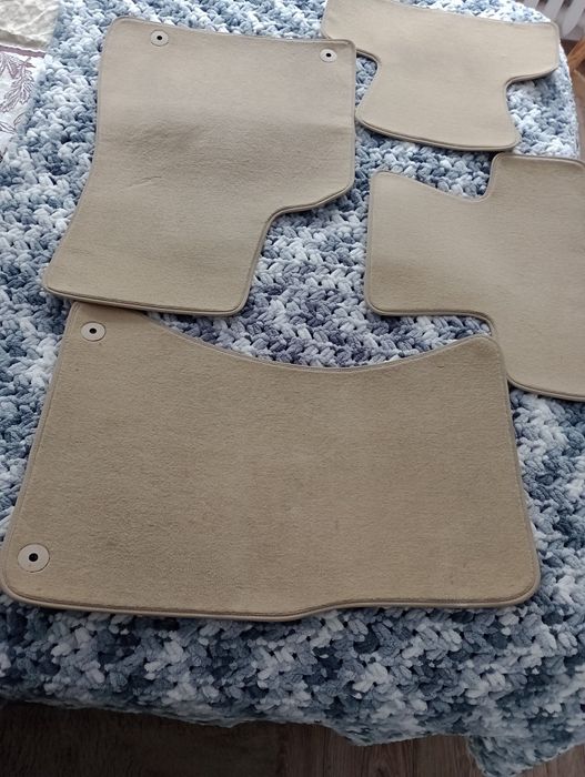 Dywaniki samochodowe do Audi Q5 generacja I