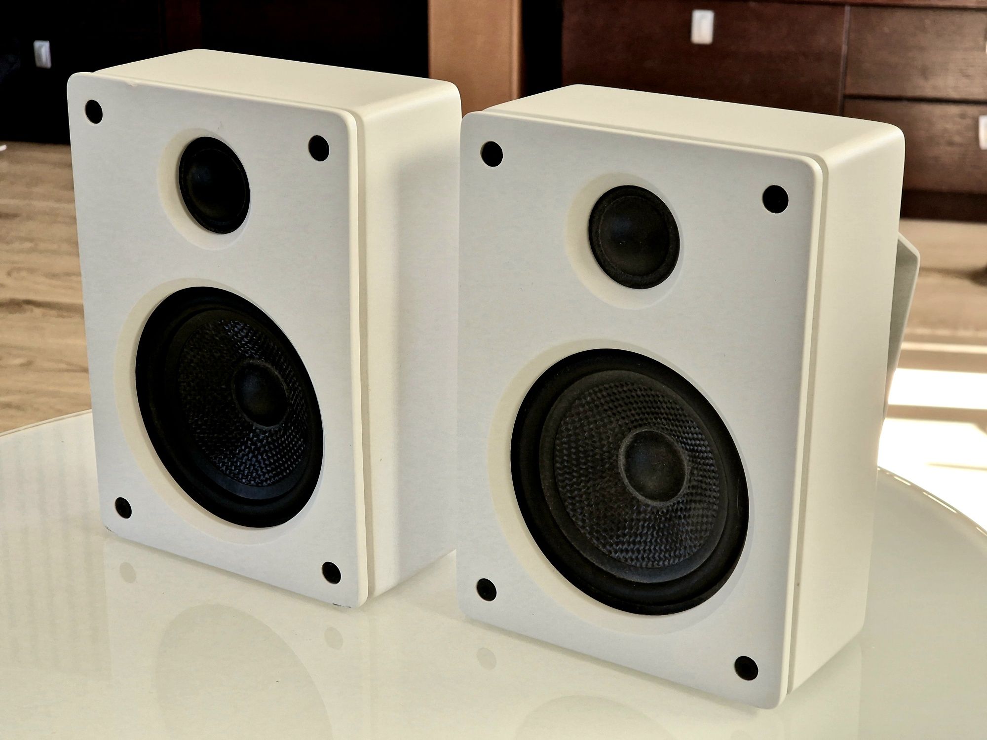 Głośniki Teufel REFLEKT dla kina domowego z Dolby Atmos, białe